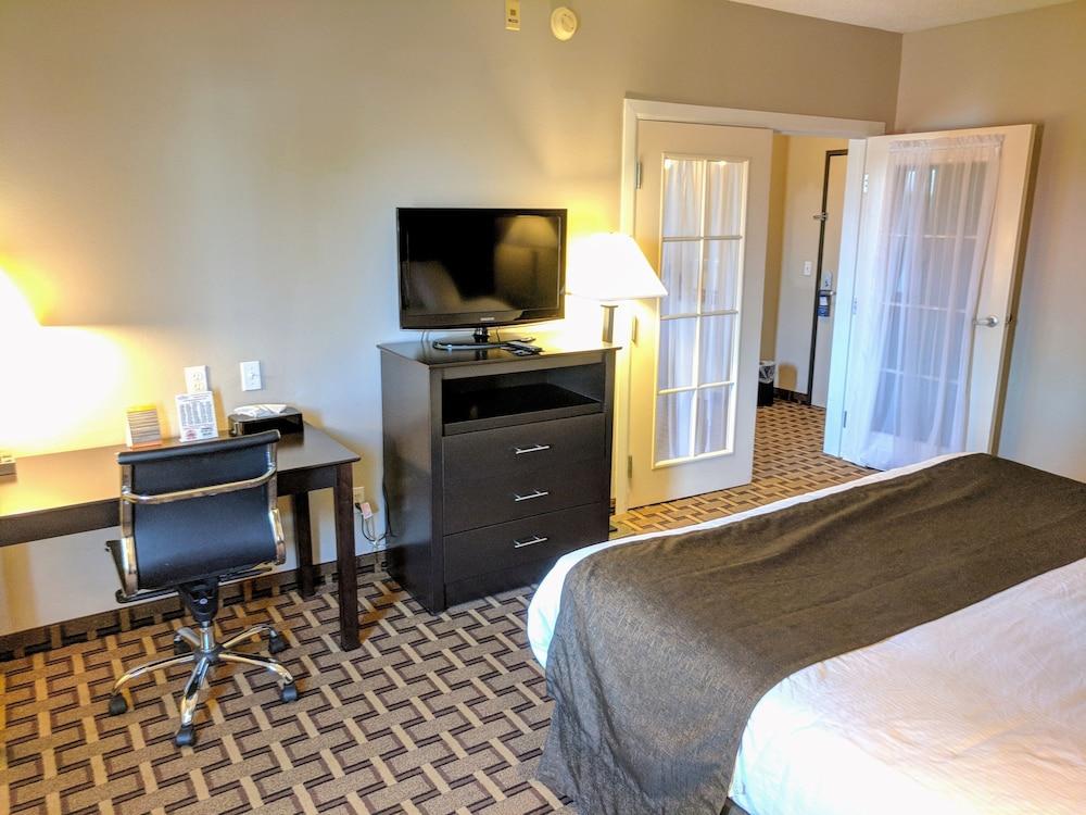 Surestay Plus Hotel By Best Western Coralville Iowa City Exteriér fotografie